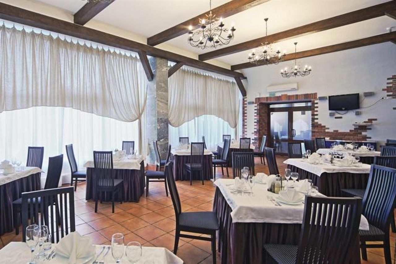 Tourist Hotel Minsk Eksteriør bilde