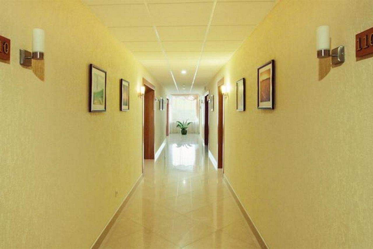 Tourist Hotel Minsk Eksteriør bilde