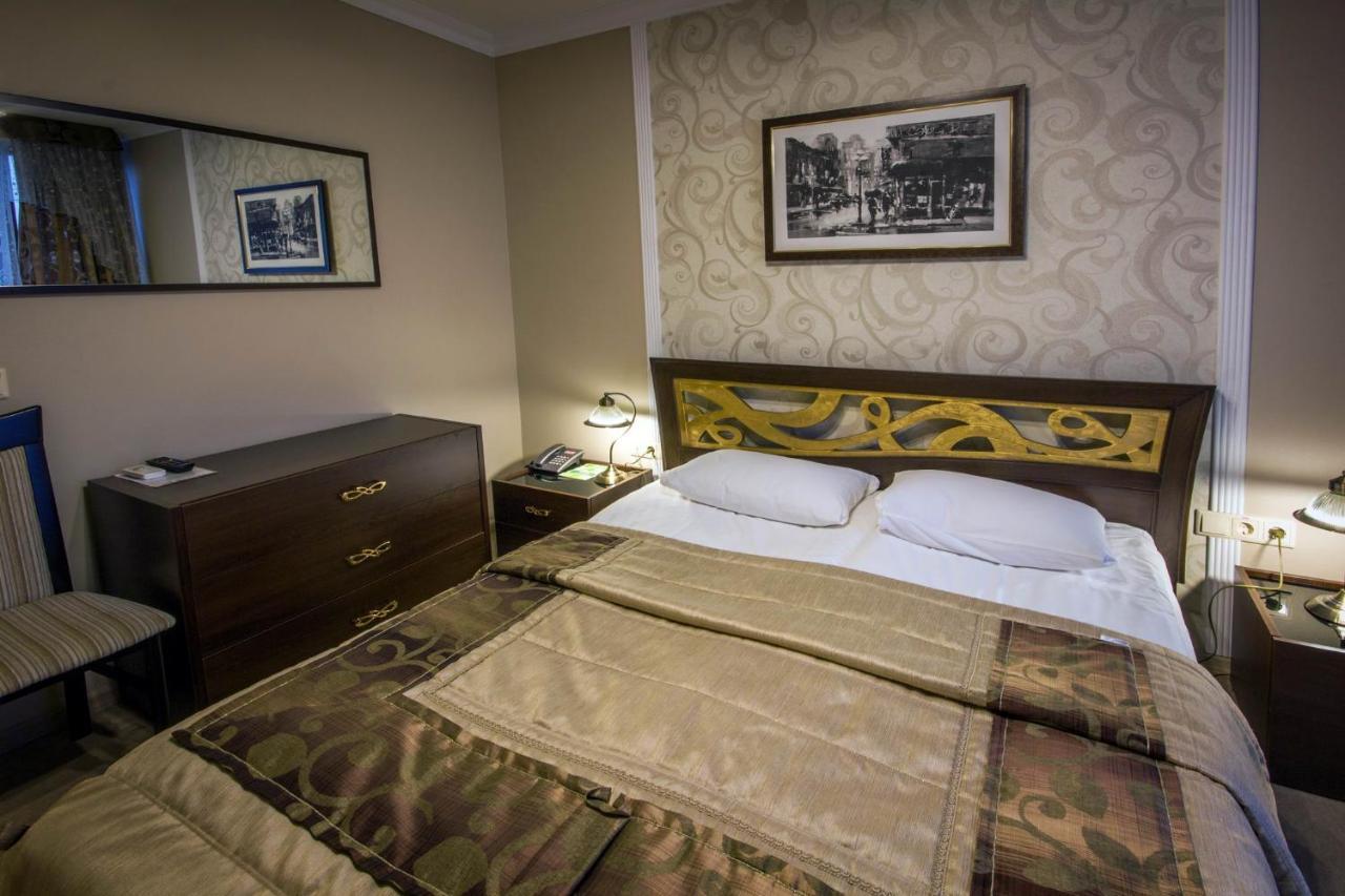 Tourist Hotel Minsk Eksteriør bilde