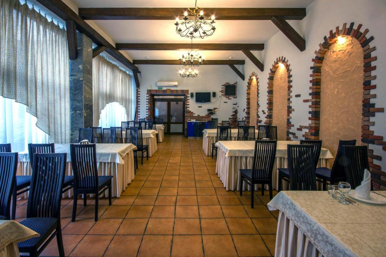 Tourist Hotel Minsk Eksteriør bilde